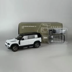 1:18 Modell New Land Rover Defender 110 - Limitiert