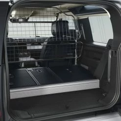 Gepäck-/ Hundeschutzgitter - New Defender -Auto Verkäufe 2023 VPLES0544
