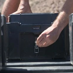 Wolf Pack Pro Dachträger-Halterung - Von Front Runner -Auto Verkäufe 2023 ck 230202 namibia 0241