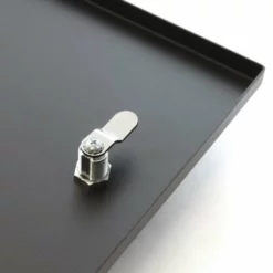 Front Runner Tresor / Safe Für Die Mittelkonsole Des Land Rover Defender (1983-2016) -Auto Verkäufe 2023 front runner under console safe land rover defender SAFE008 6