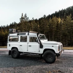 Land Rover Defender 110 (1983 - 2016) Slimline II 3/4 Dachträger Kit / Hoch - Von Front Runner -Auto Verkäufe 2023 krld030l 11