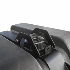 Abschließbarer Haltebügel Für Den Wassertank / 42 L - Von Front Runner 17 Abschließbarer Haltebügel Für Den Wassertank / 42 L - Von Front Runner -Auto Verkäufe 2023 rrac120.1