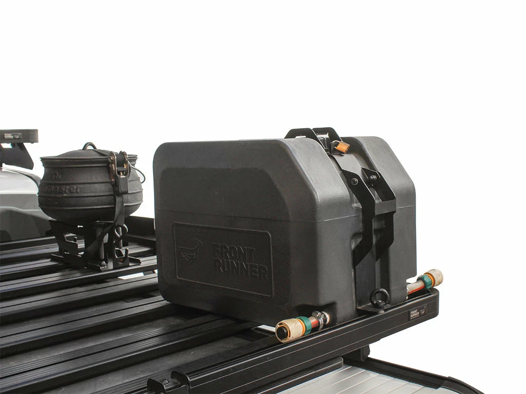 Abschließbarer Haltebügel Für Den Wassertank / 42 L - Von Front Runner 4 Abschließbarer Haltebügel Für Den Wassertank / 42 L - Von Front Runner – Bild 2
