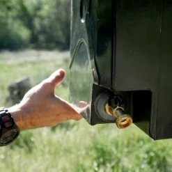 Messingadapter Für Kunststoff Reservekanister Mit Wasserhahn - Von Front Runner -Auto Verkäufe 2023 wtan036.1